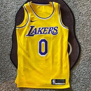 kyle kuzma jersey